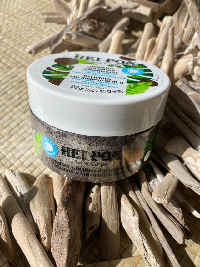 Hei Poa Nourishing Scrub Coco Θρεπτικό Scrub Σώματος με Καρύδα, 260g