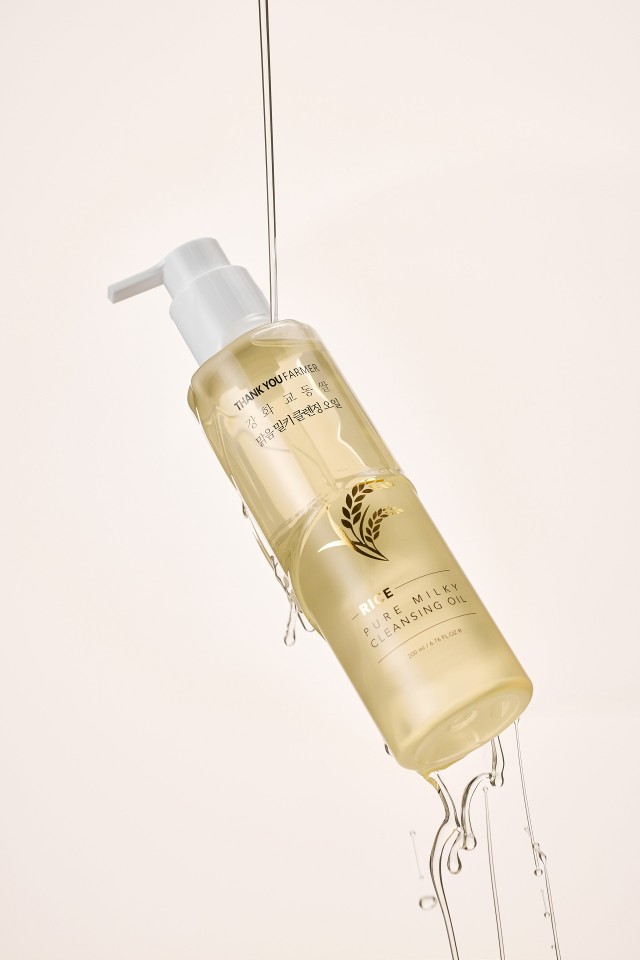 Thank you Farmer Rice Pure Milky Cleansing Oil 200ml